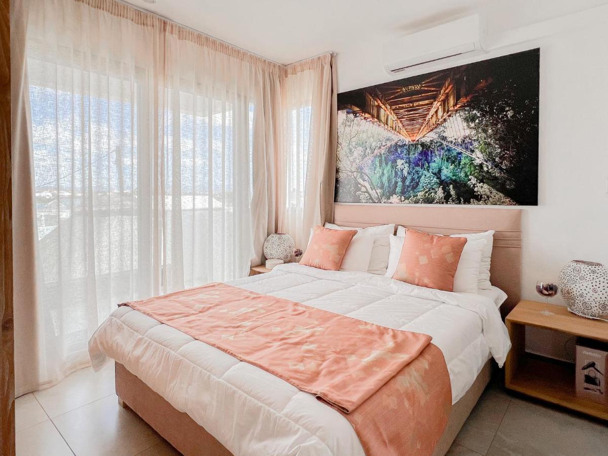 Residence Celestial - Premium 3 Bedrooms Villa With Volcanic Stone Pool Гранд-Бэй Экстерьер фото